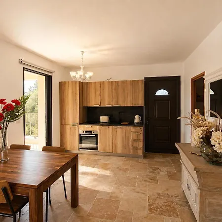 Appartamento De Gamme Avec Terrasse & Vue Patrimonio